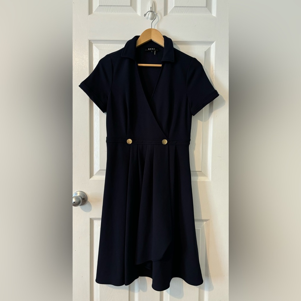 DKNY Sz 6 Navy Nautical Inspired Dress- Pristine